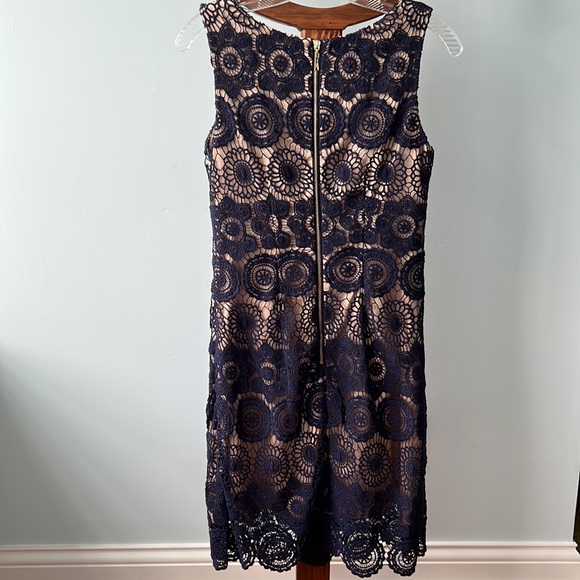 Eliza J Dress size 4 GUC - Picture 2 of 8